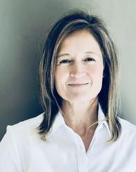 Lida Rall, estate agent