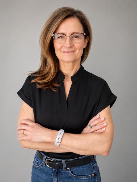 Lida Rall, estate agent